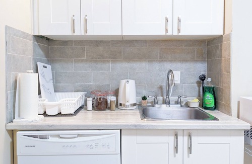 East Windsor House | Comfy dream 2 beds Netflix fast wifi