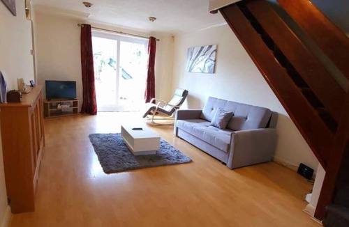 Earley House | Comfy Home