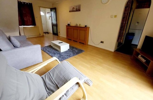 Earley House | Comfy Home