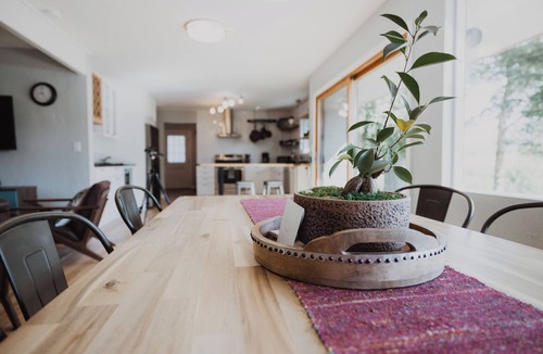 Buena Vista House | Comfy Home on the Arkansas River, Private Fishing, Barrel Sauna, and Fire Pit