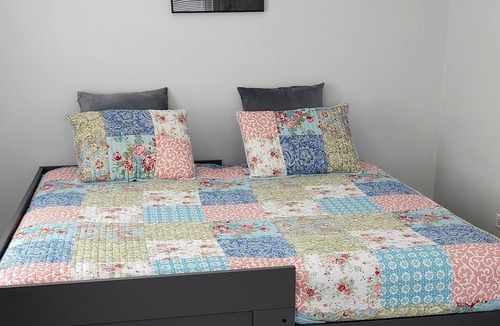 Kenosha House | Comfy House near Lake Michigan
