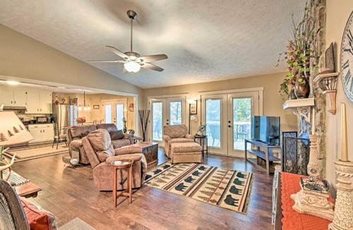 Tate House | Comfy Jasper Getaway with Community Amenities!