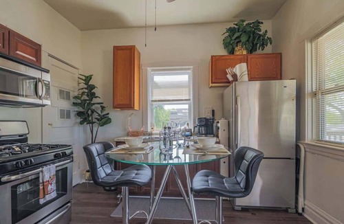 Forest Park Apartment | Comfy One-Bedroom Apt with Parking & Desk