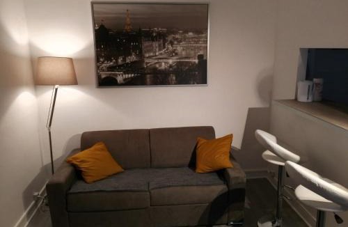 Louis Bertrand-Mirabeau-Semard Apartment | Comfy Parisian studio!