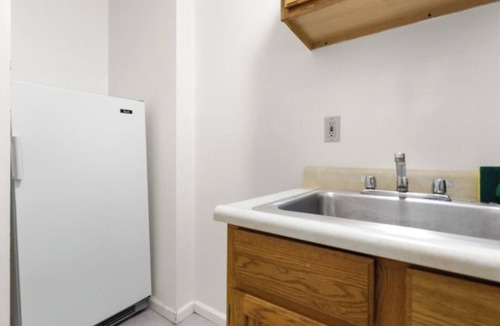 East Springfield Apartment | Comfy & Pet Friendly Stay Near Cooperstown w/Kitchen