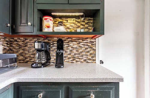 Mission House | Comfy, quiet & private 2BR home.