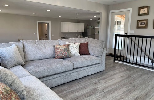Monticello House | Comfy Remodeled Home. Great Basecamp for Exploring the National Parks
