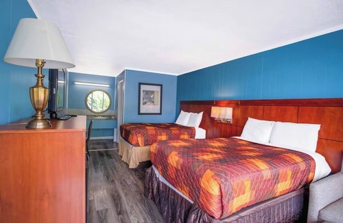 Kernersville Hotel | Comfy Room Close to Kernersville’s Best Attractions and Parks