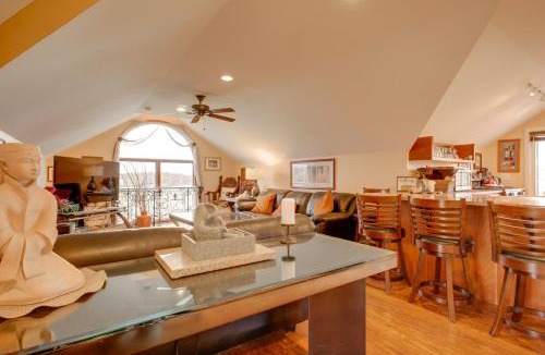 Schuylerville House | Comfy Schuylerville Carriage Getaway with Views