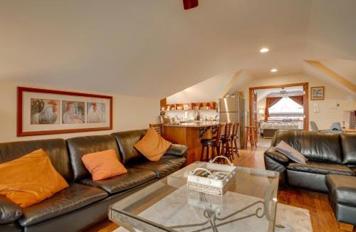 Schuylerville House | Comfy Schuylerville Carriage Getaway with Views