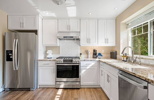 Mountlake Terrace House | Comfy & Spacious 4BR/3BA | @Mountlake Terrace