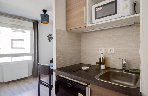 3rd Arrondissement Apartment | Comfy Stay Steps from the Metro