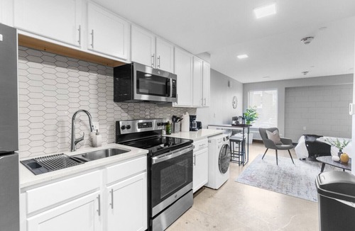 Five Points South Apartment | ~ Comfy Studio: 5 Pts South|5 Min Walk to UAB ~
