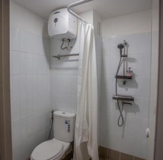 Bandung Apartment | Comfy Studio Apartment By REQhome