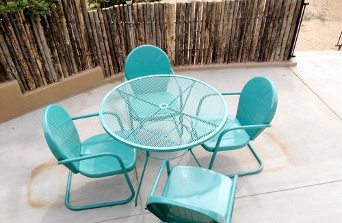 West Alameda Apartment | Comfy Studio for Two. A short 5 miles to SF Plaza!