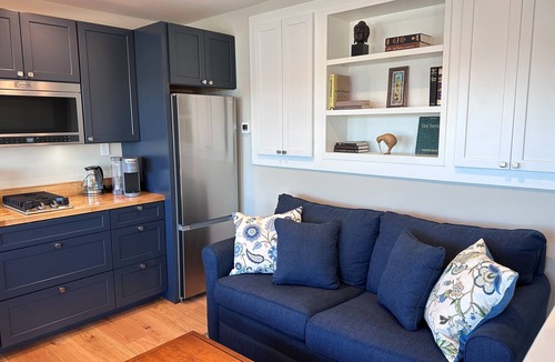 Sausalito Apartment | Comfy Studio in Charming Downtown Sausalito