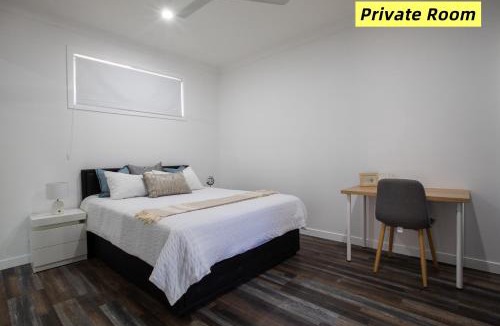 Oxley House | Comfy Studio Retreat in Oxley with Free parking