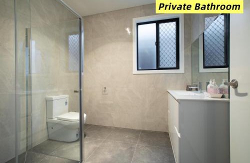 Oxley House | Comfy Studio Retreat in Oxley with Free parking