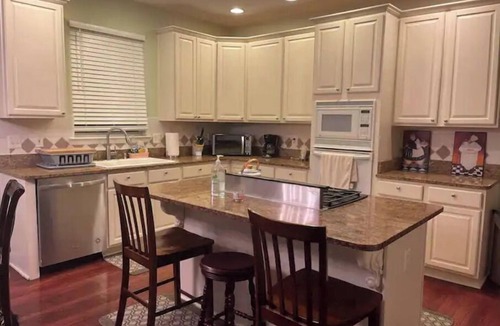 Neabsco House | Comfy Vacation Retreat!