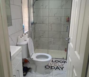 Boleyn Apartment | comfystay-london