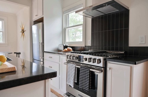 Reynoldstown Apartment | Coming in Hot