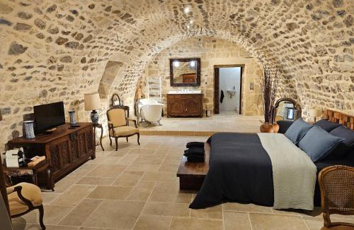 Cazouls-d'Herault Bed & Breakfast | Commanderie Templière de Cazouls d'Hérault