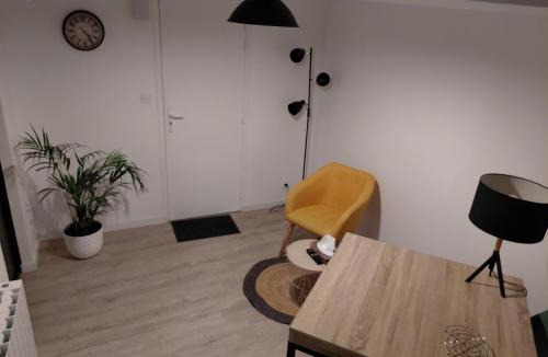 Ernee Apartment | Comme à la maison