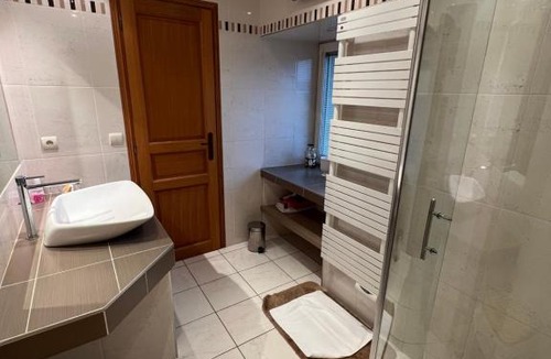 Lissac-sur-Couze Bed & Breakfast | Comme à la maison