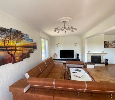 Boulot Villa | Comme dans le sud