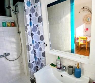 Prades Apartment | Comme un studio - paisible et autonome - proche centre ville