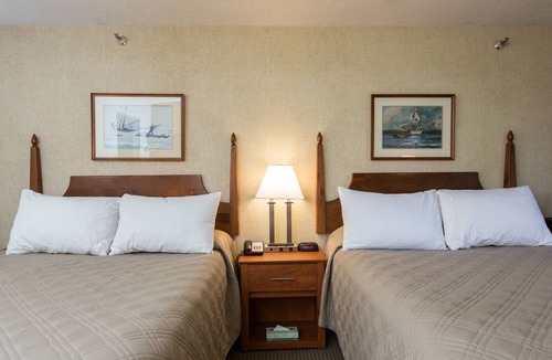 Stowe Area Hotel | Commodores Inn