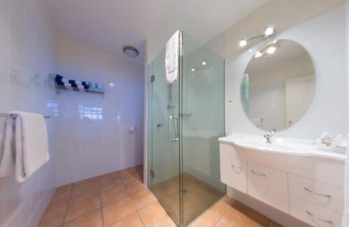 Russell Hotel | Commodores Lodge