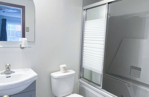 North End Hotel | Commons Inn