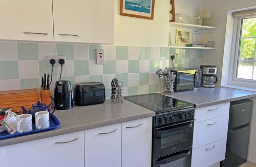 Frampton Cotterell Cottage | Commonwealth Cottage