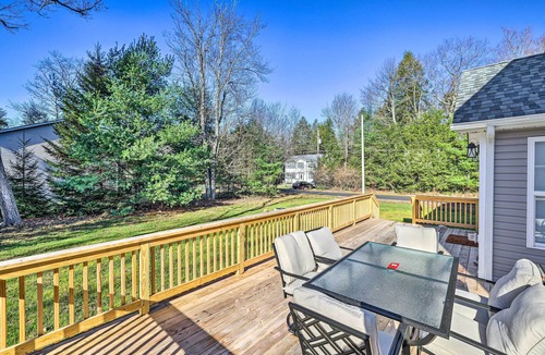 Pocono Summit Cottage | Community Beach & Lake: Pocono Summit Escape