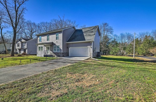 Pocono Summit Cottage | Community Beach & Lake: Pocono Summit Escape