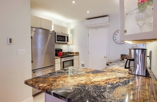 Plattsburgh House | Community Perks & Beach Access: Plattsburgh Gem