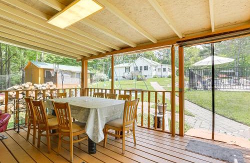 Mongaup Valley House | Community Perks Mongaup Valley Cabin with Grill!