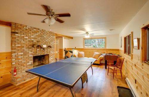 North River House | Community Perks Retreat with Thirteenth Lake Access