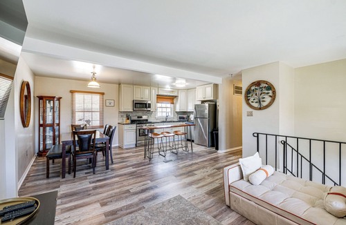 St. Charles Cottage | Commute to Alexandria & DC: Home w/Shared Yard