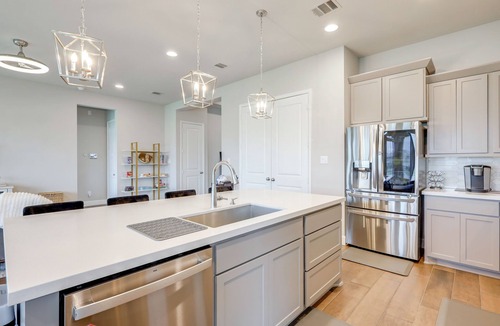 Manor House | Commute to Austin! High-End Suburban Home w/Yard