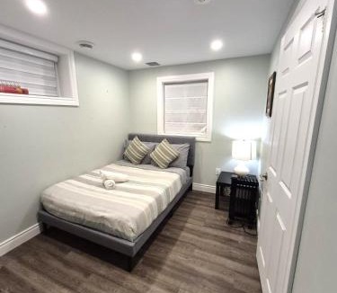 Guelph Apartment | Compact,1BR Guesthouse Studio