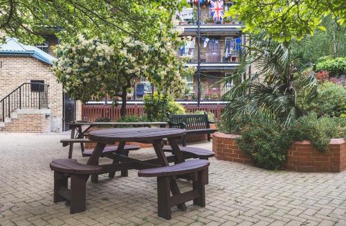 Churchill Apartment | Compact & Bijou Chelsea Studio