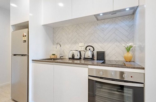 Newton House | Compact but have'em all 1-bedroom studio in CBD
