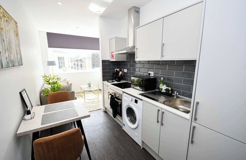 Bradford Apartment | Compact & Convenient Apartment in Bradford
