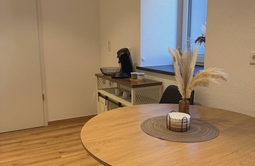 Burgau Apartment | Compact Studio 14 min Legoland Burgau | Smart Lock + WLAN