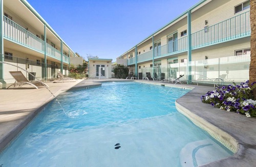 Roosevelt Condo | Compact Urban Living in DTPH – Pool