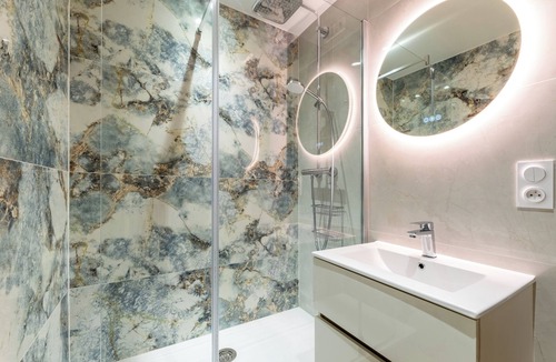 Quartier Pasteur Apartment | Companies, large families, free parking