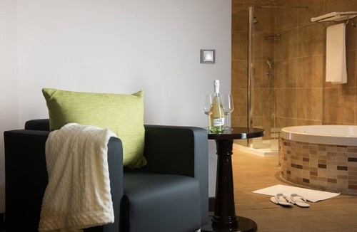 Tarancon Hotel | Complejo Enoturístico Finca La Estacada