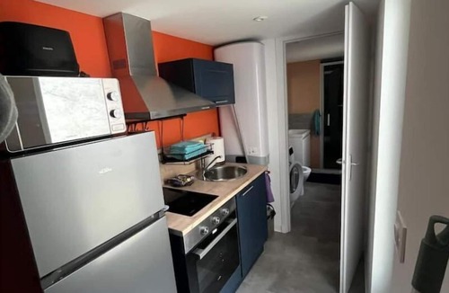 Valenciennes Apartment | Complete building sleeps 8-12